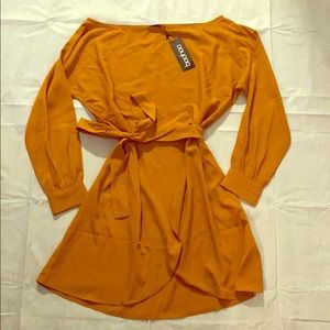 Boohoo mustard mini dress